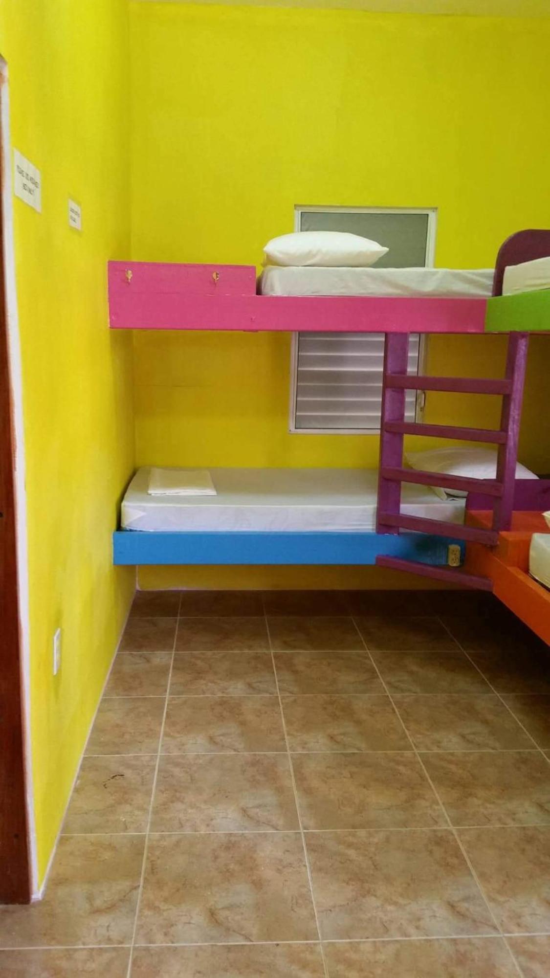 Hostel Travellers Palm Backpackers Caye Caulker Zewnętrze zdjęcie